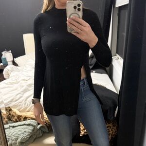 Lulu's Black Long Sleeve Top